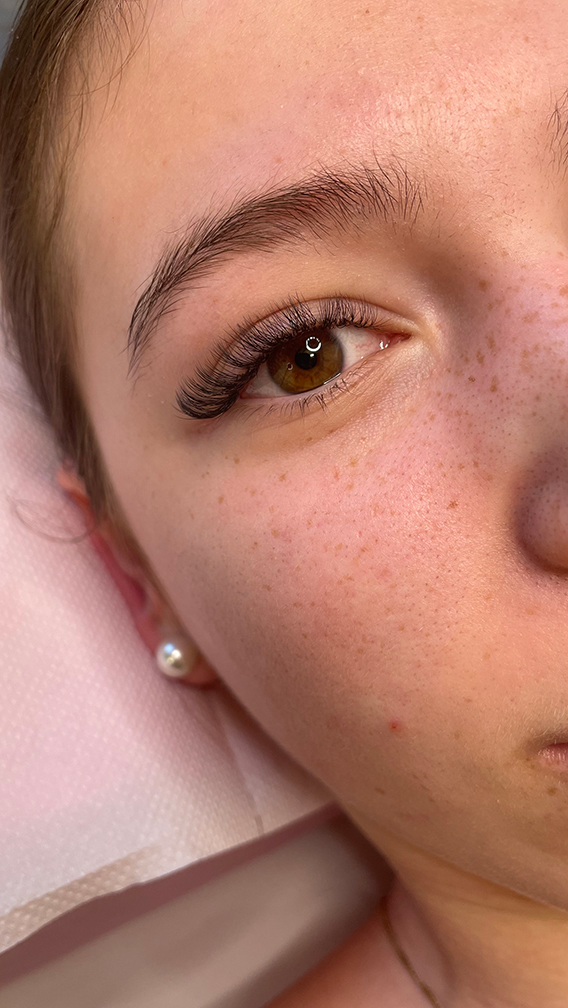 Műszempilla referencia 2